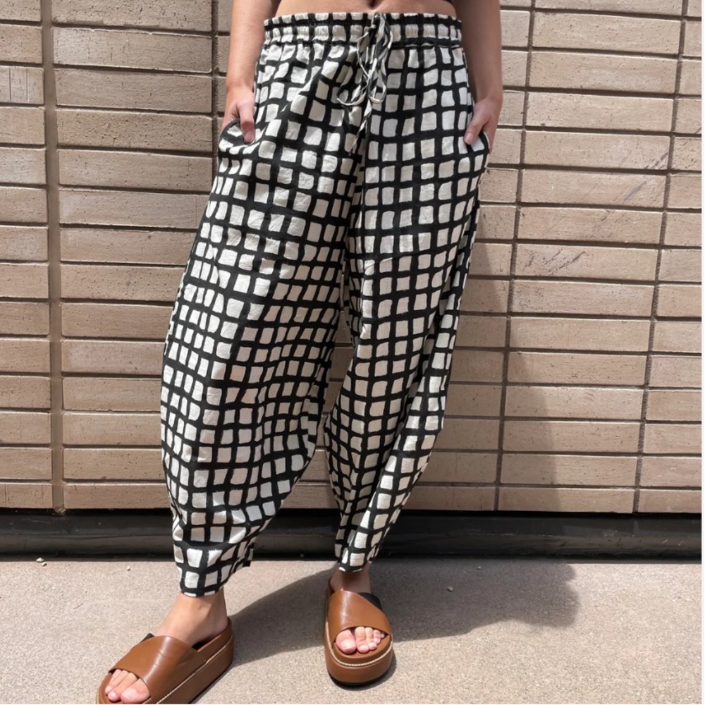 HappyFrenchGang Marius Black Grid Uni-Size cotton barrel / balloon pants